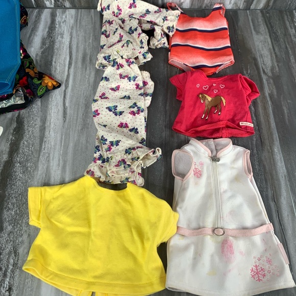 Lot of Doll Clothes for a 16-18” Doll - Picture 4 of 7